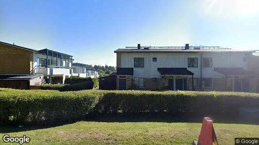 Bostadsrätter till salu i Sollentuna - Bild från Google Street View