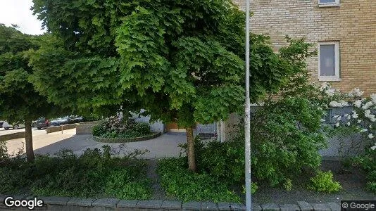 Lägenheter till salu i Lundby - Bild från Google Street View