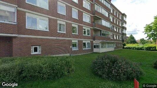 Bostadsrätter till salu i Köping - Bild från Google Street View