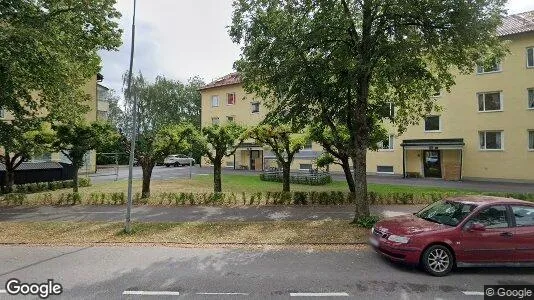 Bostadsrätter till salu i Vara - Bild från Google Street View