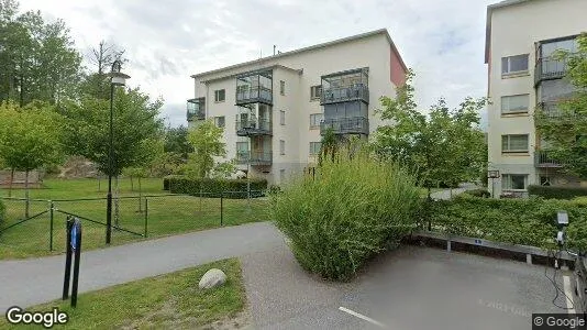 Bostadsrätter till salu i Huddinge - Bild från Google Street View