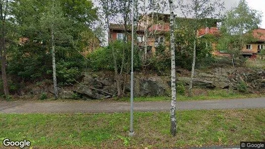 Bostadsrätter till salu i Nacka - Bild från Google Street View