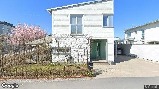 Bostadsrätter till salu i Nacka - Bild från Google Street View
