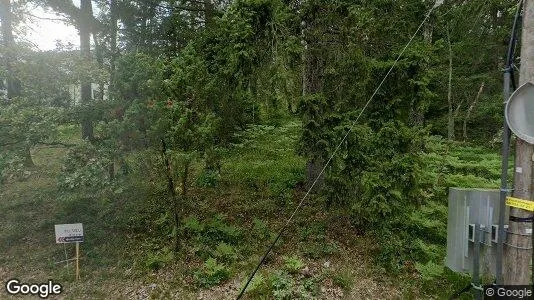 Lägenheter till salu i Huddinge - Bild från Google Street View