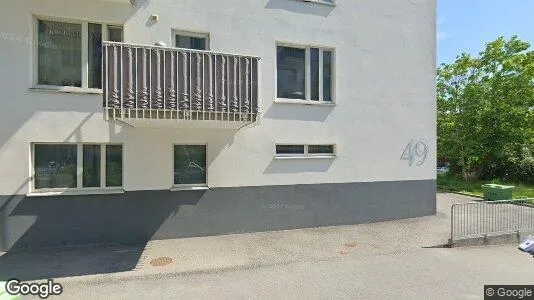 Lägenheter till salu i Haninge - Bild från Google Street View