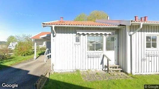 Bostadsrätter till salu i Mark - Bild från Google Street View