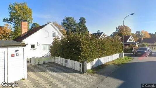 Lägenheter till salu i Järfälla - Bild från Google Street View