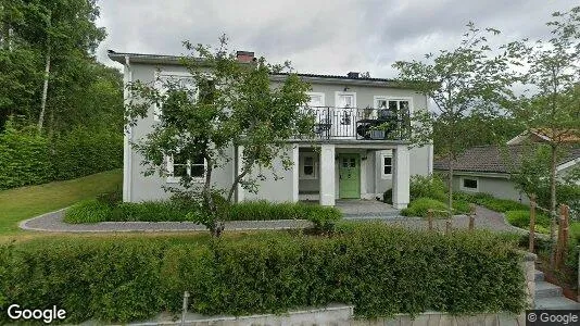 Lägenheter till salu i Täby - Bild från Google Street View