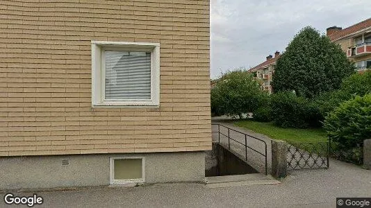 Bostadsrätter till salu i Köping - Bild från Google Street View