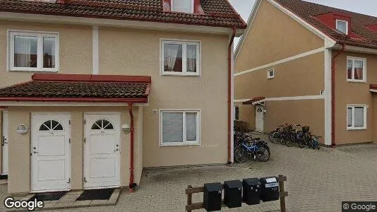 Bostadsrätter till salu i Husie - Bild från Google Street View