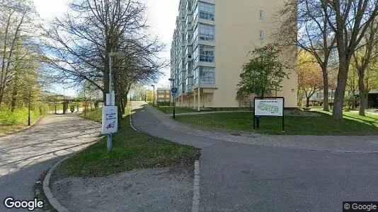 Bostadsrätter till salu i Rosengård - Bild från Google Street View