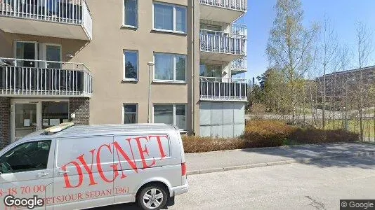Bostadsrätter till salu i Tyresö - Bild från Google Street View