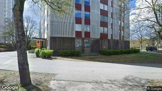 Lägenheter till salu i Täby - Bild från Google Street View