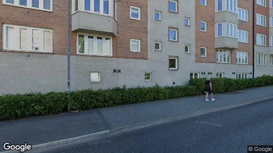 Lägenheter till salu i Huddinge - Bild från Google Street View