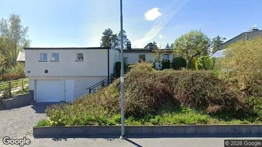 Lägenheter till salu i Tyresö - Bild från Google Street View