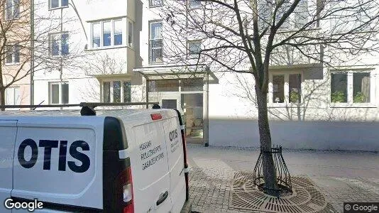 Bostadsrätter till salu i Upplands Väsby - Bild från Google Street View