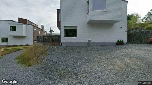 Bostadsrätter till salu i Nacka - Bild från Google Street View