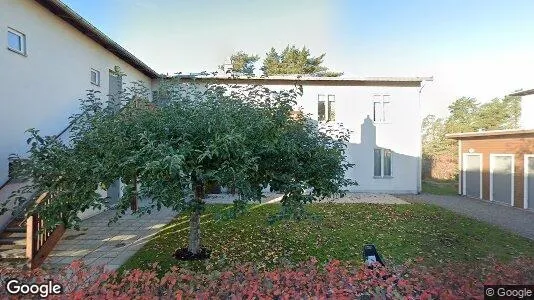 Lägenheter till salu i Järfälla - Bild från Google Street View