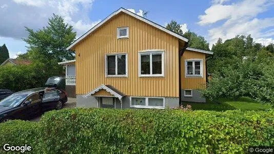 Lägenheter till salu i Botkyrka - Bild från Google Street View