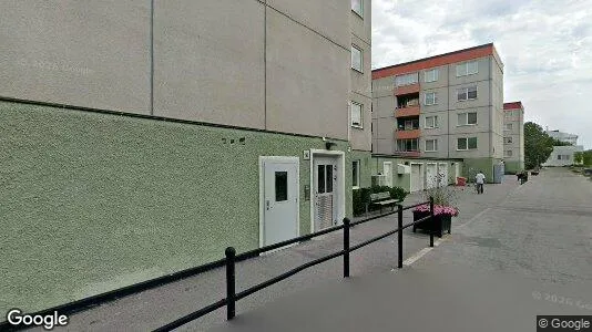 Lägenheter att hyra i Botkyrka - Bild från Google Street View