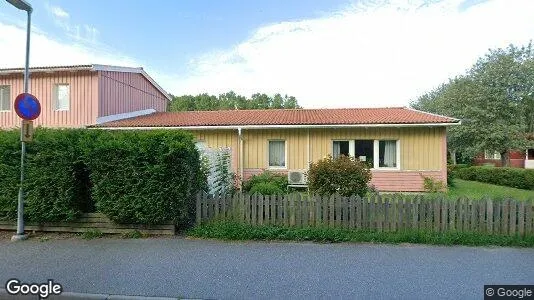 Lägenheter till salu i Ekerö - Bild från Google Street View