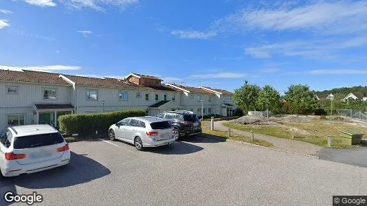 Bostadsrätter till salu i Strömstad - Bild från Google Street View