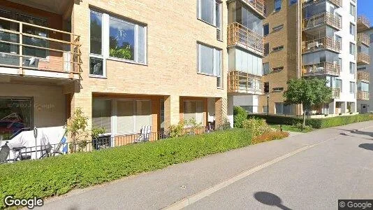 Lägenheter till salu i Solna - Bild från Google Street View