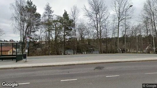 Lägenheter att hyra i Huddinge - Bild från Google Street View