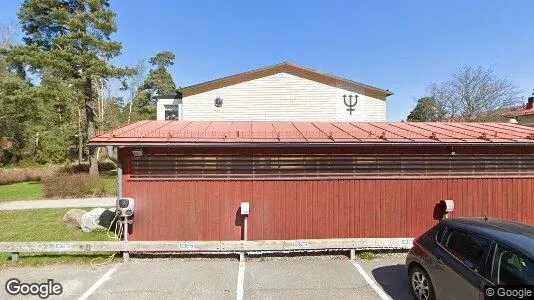 Bostadsrätter till salu i Tyresö - Bild från Google Street View