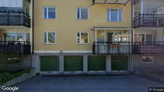 Lägenheter till salu i Tyresö - Bild från Google Street View