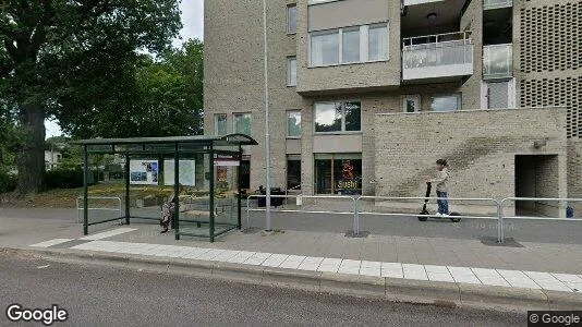 Bostadsrätter till salu i Nacka - Bild från Google Street View