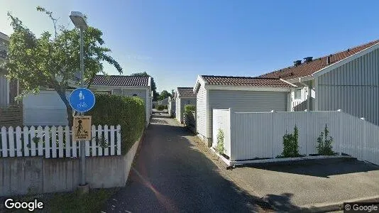 Bostadsrätter till salu i Lerum - Bild från Google Street View
