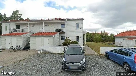 Bostadsrätter till salu i Håbo - Bild från Google Street View