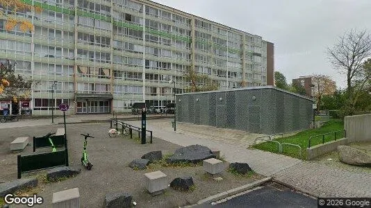 Lägenheter att hyra i Rosengård - Bild från Google Street View