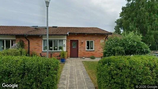 Bostadsrätter till salu i Köping - Bild från Google Street View
