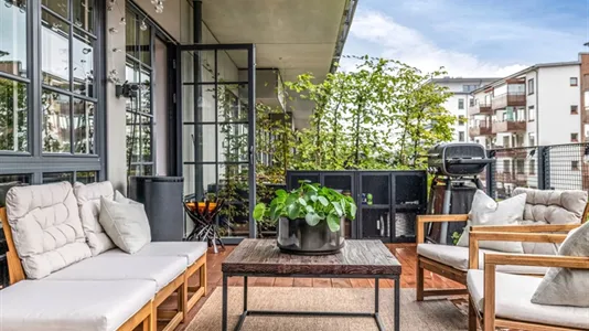 Bostadsrätter till salu i Nacka - foto 1