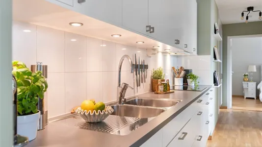 Bostadsrätter till salu i Nacka - foto 9