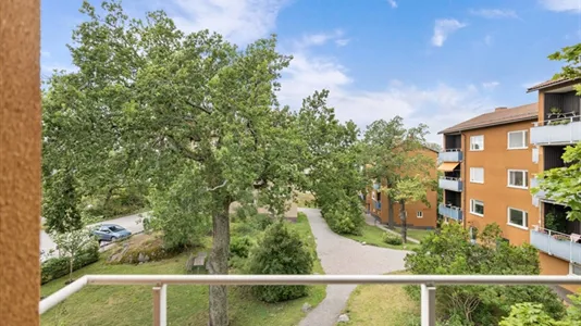 Bostadsrätter till salu i Nacka - foto 1