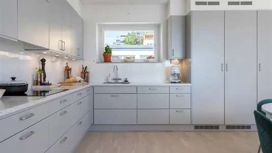 Bostadsrätter till salu i Nacka - foto 8