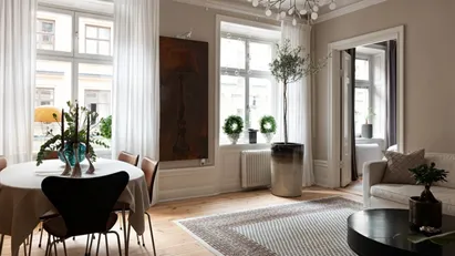 Lägenhet till salu på Östermalm