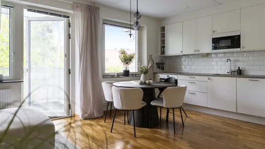 Bostadsrätter till salu i Nacka - foto 1