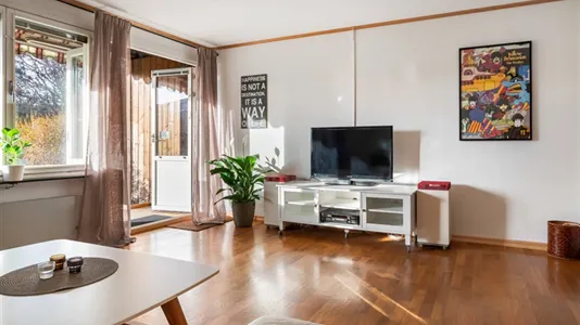 Bostadsrätter till salu i Huddinge - foto 8