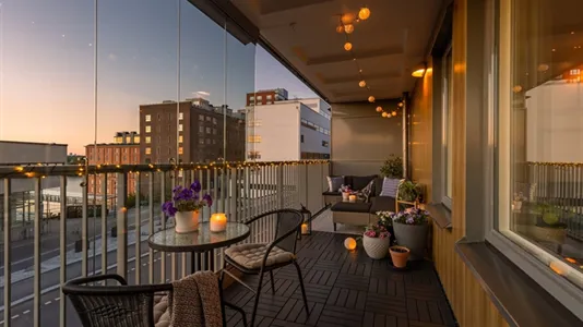 Bostadsrätter till salu i Nacka - foto 2