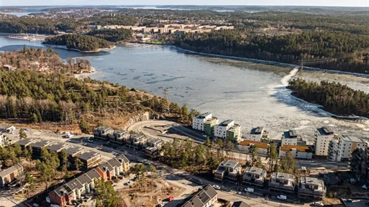 Bostadsrätter till salu i Nacka - foto 1
