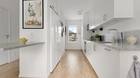 Bostadsrätter till salu i Nynäshamn - foto 1