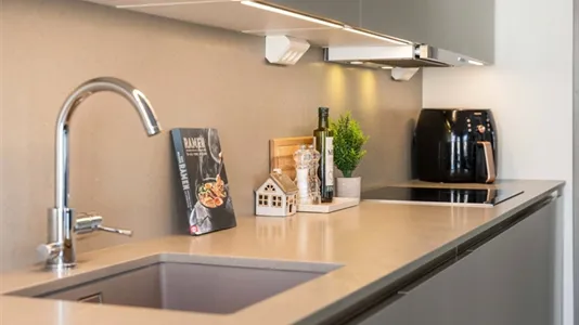 Bostadsrätter till salu i Nacka - foto 9