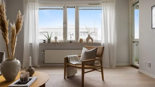 Bostadsrätter till salu i Nacka - foto 7