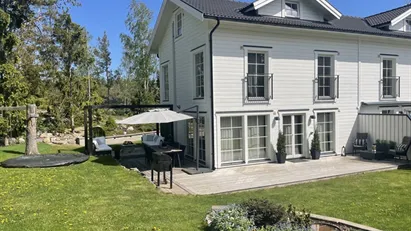 Bostadsrätt till salu i Nacka