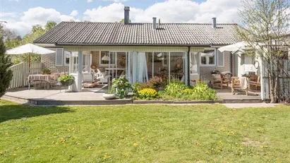 Norra Kungsvägen 82, Tidaholm