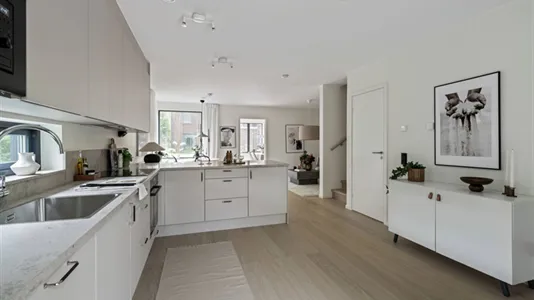 Bostadsrätter till salu i Nacka - foto 9